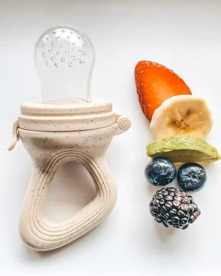 Mordedor de silicone para mastigar infantil brinquedo alimentador de frutas frescas para bebês