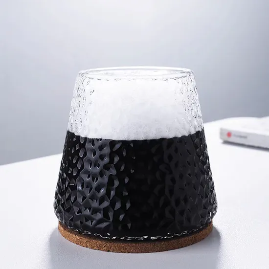 Venda quente exclusivo 450ml 16oz vidro transparente smoothie água xícaras de café com tampa de cúpula e palha